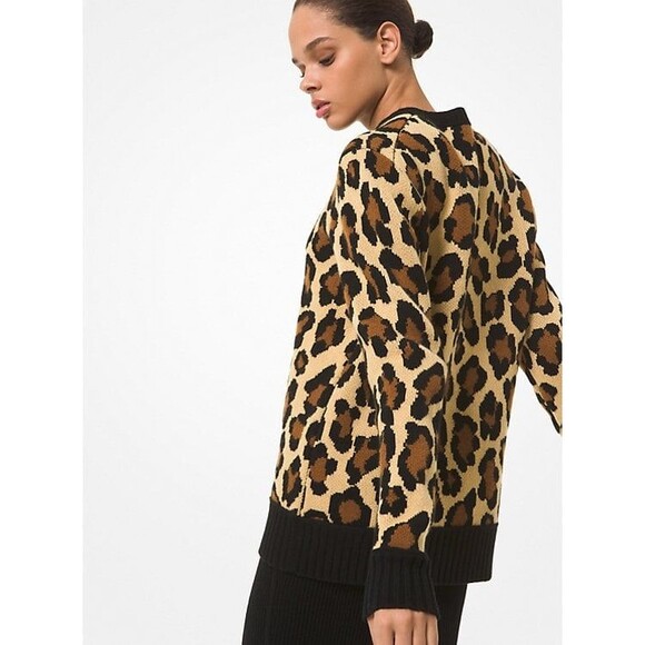 MICHAEL KORS COLLECTION
Leopard Jacquard Cashmere Sweater  medium - Picture 11 of 12